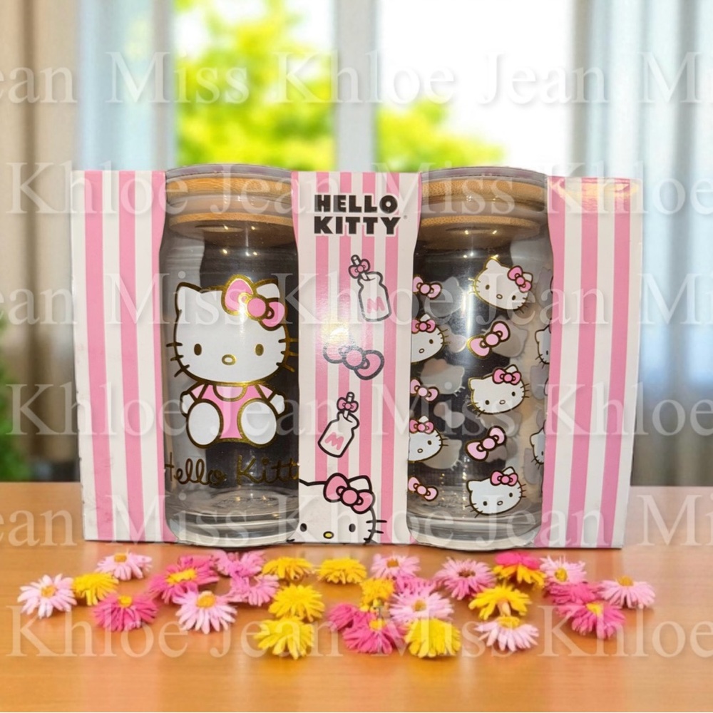 - Hello Kitty Glass Tumbler Set